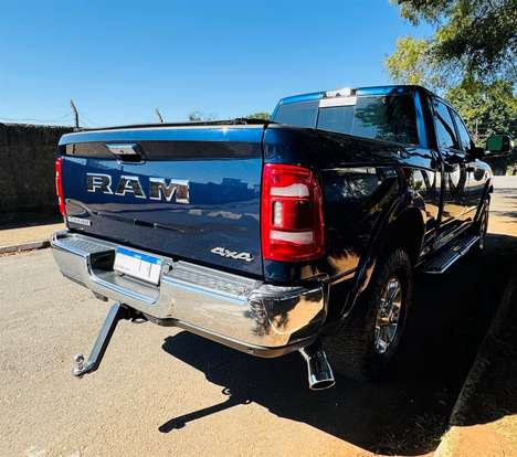 RAM-2500-6.7 I6 TURBO DIESEL LARAMIE CD 4X4 AUTOMÁTICO RAM-2500-2020