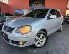 VOLKSWAGEN POLO SEDAN 1.6 MI COMFORTLINE 8V FLEX 4P MANUAL VOLKSWAGEN POLO SEDAN 1.6 MI COMFORTLINE 8V FLEX 4P MANUAL