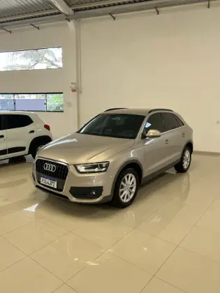 AUDI Q3 2.0 TFSI AMBIENTE QUATTRO 4P GASOLINA S TRONIC