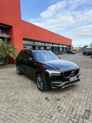 VOLVO XC90 2.0 D5 DIESEL MOMENTUM AWD GEARTRONIC