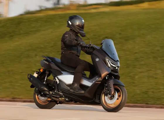 YAMAHA NMAX CONNECTED 160 ABS 