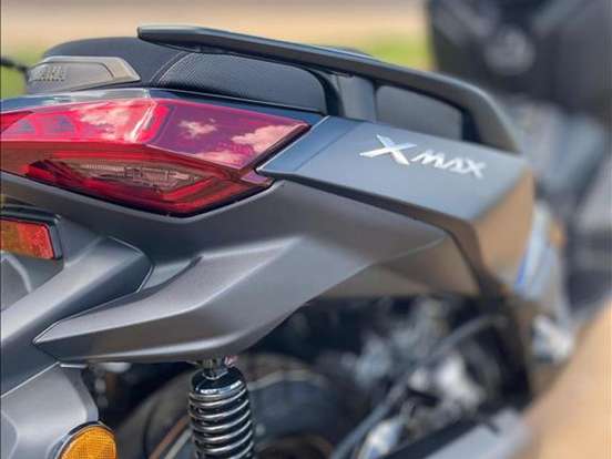 YAMAHA-XMAX 250 CONNECTED ABS-2025