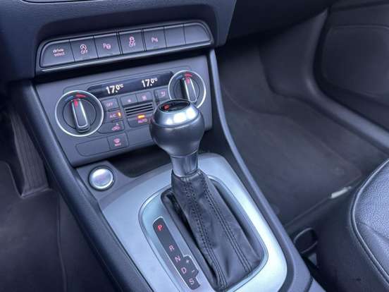 AUDI-Q3-2017