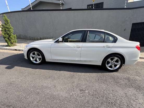 BMW-320i-2.0 16V TURBO ACTIVE FLEX 4P AUTOMÁTICO BMW-320i-2013