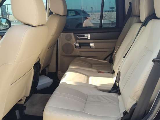 LAND ROVER-DISCOVERY 4-3.0 SE 4X4 V6 24V BI-TURBO DIESEL 4P AUTOMÁTICO LAND ROVER-DISCOVERY 4-2015