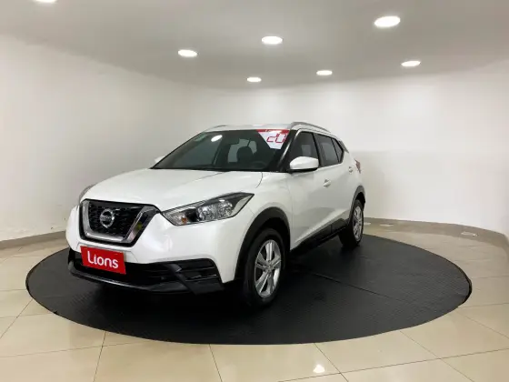 NISSAN KICKS 1.6 16V FLEXSTART S 4P MANUAL NISSAN KICKS 1.6 16V FLEXSTART S 4P MANUAL