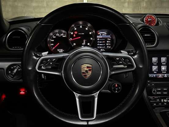 PORSCHE-718-2019