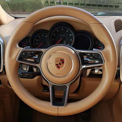 PORSCHE-CAYENNE-2017