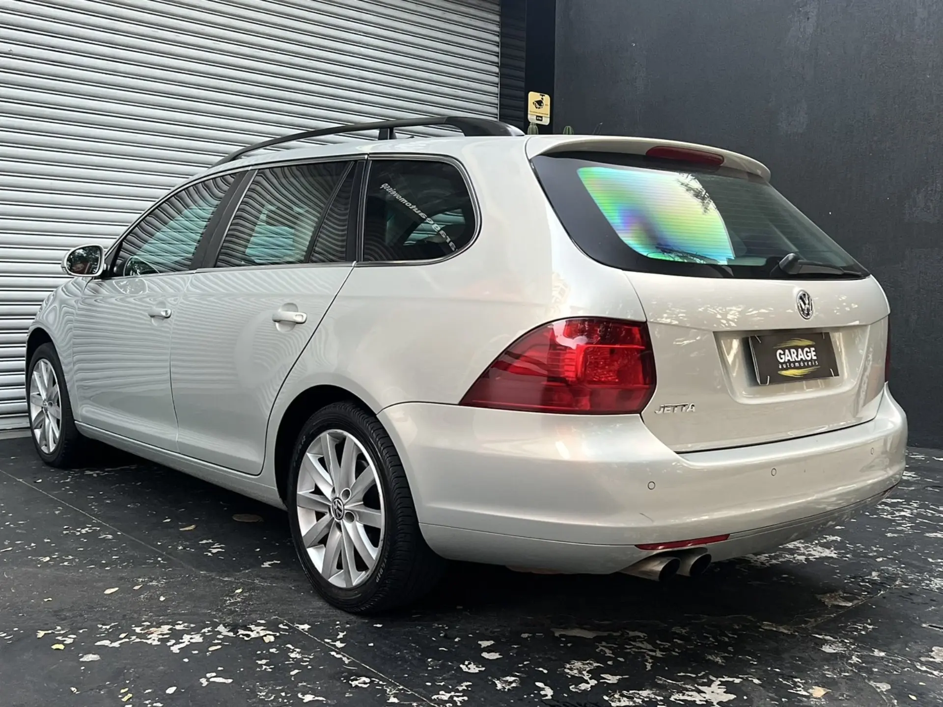 [Image: volkswagen-jetta-2-5-i-variant-20v-170cv...=1440&q=75]