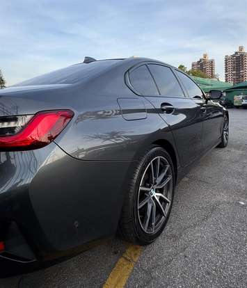 BMW-320i-2019
