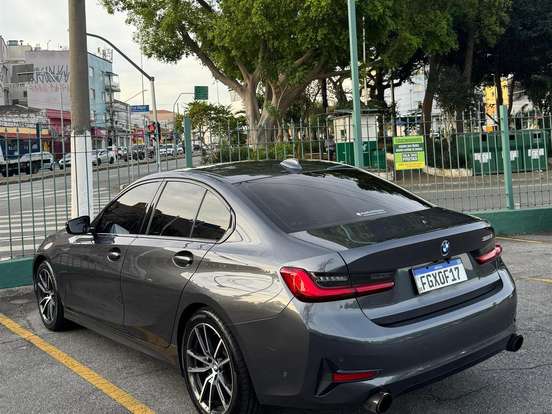 BMW-320i-2.0 16V TURBO GASOLINA SPORT AUTOMÁTICO BMW-320i-2019