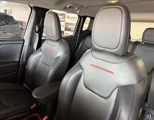 JEEP-RENEGADE-2018