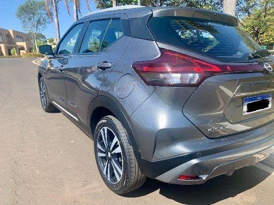 NISSAN-KICKS-2023