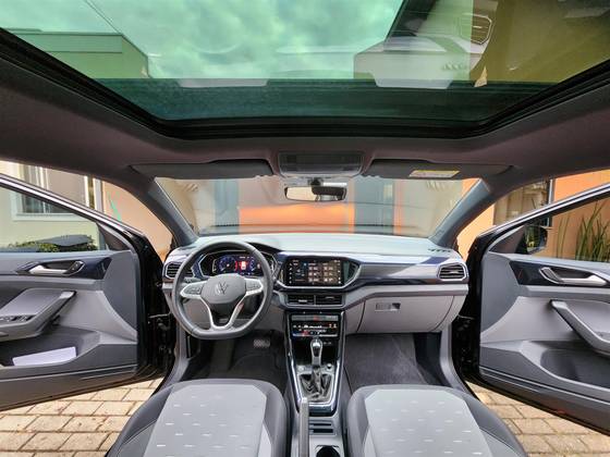 VOLKSWAGEN T-CROSS 1.0 200 TSI TOTAL FLEX COMFORTLINE AUTOMÁTICO