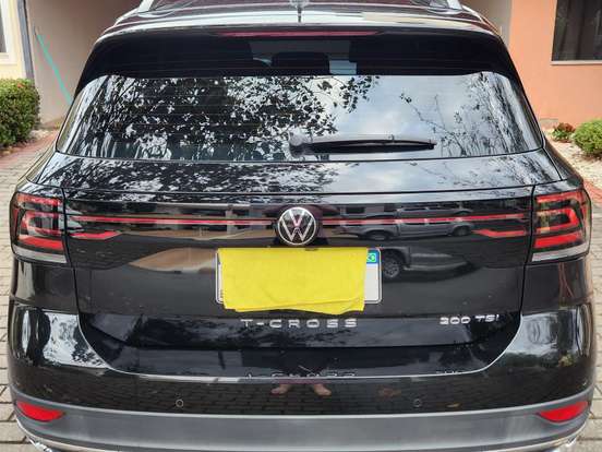 VOLKSWAGEN-T-CROSS-1.0 200 TSI TOTAL FLEX COMFORTLINE AUTOMÁTICO VOLKSWAGEN-T-CROSS-2023