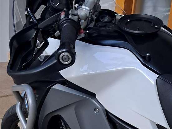 BMW-F 800 GS ADVENTURE BMW-F 800 GS ADVENTURE-2016