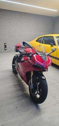 DUCATI-SUPERBIKE 1199 PANIGALE S DUCATI-SUPERBIKE 1199 PANIGALE S-2015