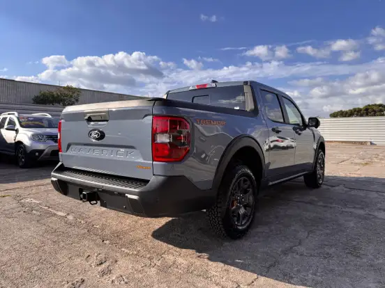 FORD-MAVERICK-2.0 ECOBOOST GASOLINA TREMOR AUTOMÁTICO FORD-MAVERICK-2025