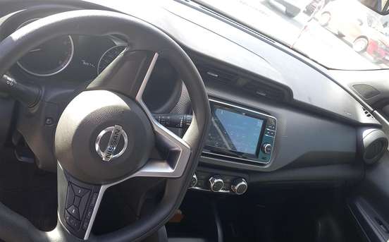 NISSAN-KICKS-2020