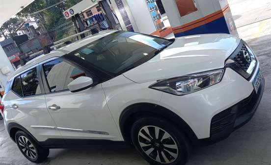 NISSAN-KICKS-2020