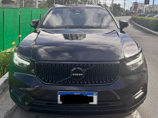 VOLVO-XC40-2.0 T5 GASOLINA MOMENTUM AWD GEARTRONIC VOLVO-XC40-2019