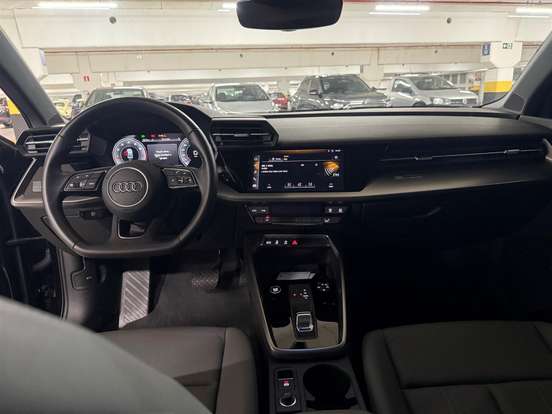 AUDI-A3-2022