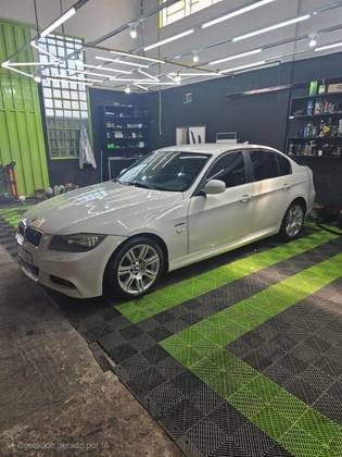 Imagem de BMW 318i 2.0 SEDAN 16V GASOLINA 4P AUTOMÁTICO