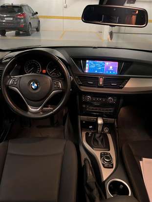 BMW-X1-2013