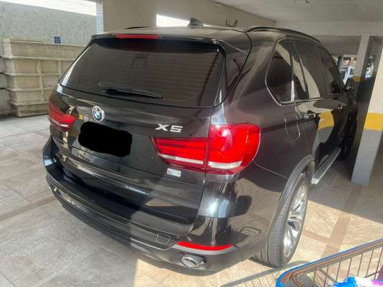 BMW-X5-3.0 FULL 4X4 35I 6 CILINDROS 24V GASOLINA 4P AUTOMÁTICO BMW-X5-2014