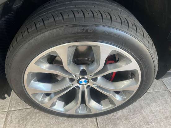BMW-X5-3.0 FULL 4X4 35I 6 CILINDROS 24V GASOLINA 4P AUTOMÁTICO BMW-X5-2014