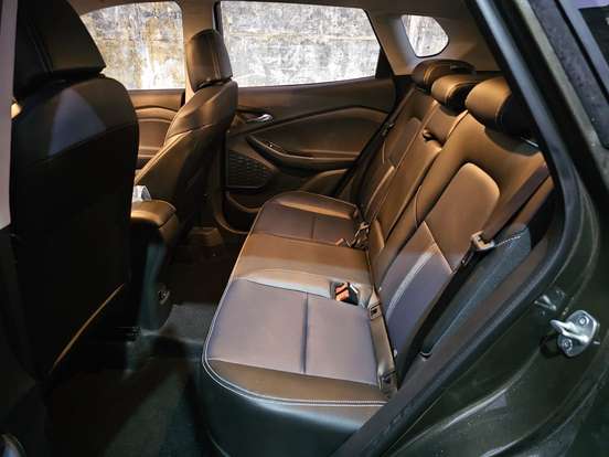CHEVROLET-TRACKER-2024