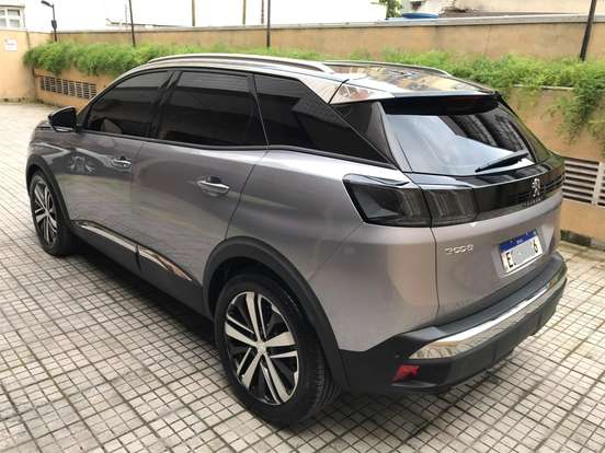 PEUGEOT-3008-2022