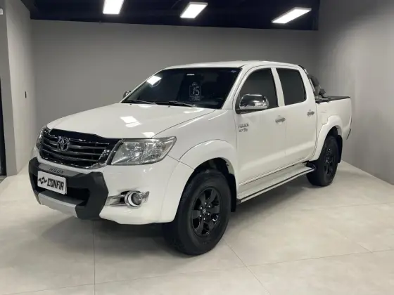 TOYOTA HILUX 2.7 SRV 4X2 CD 16V FLEX 4P AUTOMÁTICO