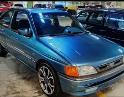 FORD ESCORT 1.8 GHIA 8V GASOLINA 2P MANUAL FORD ESCORT 1.8 GHIA 8V GASOLINA 2P MANUAL