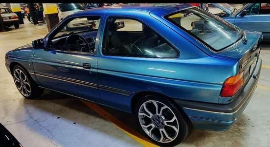FORD-ESCORT-1994