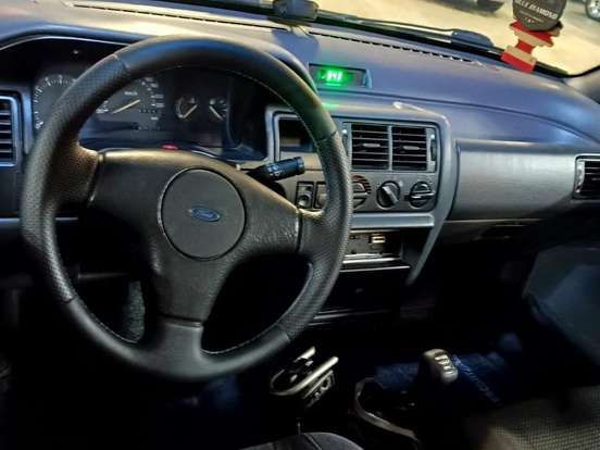 FORD-ESCORT-1.8 GHIA 8V GASOLINA 2P MANUAL FORD-ESCORT-1994
