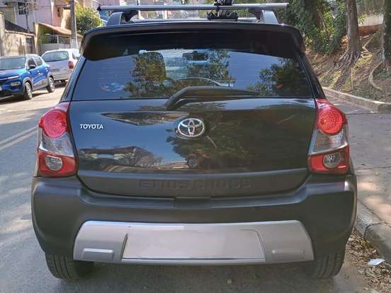 TOYOTA-ETIOS CROSS-1.5 16V FLEX 4P MANUAL TOYOTA-ETIOS CROSS-2014
