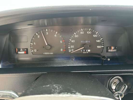 TOYOTA-HILUX-2.8 SR5 4X4 CD 8V DIESEL 4P MANUAL TOYOTA-HILUX-1997