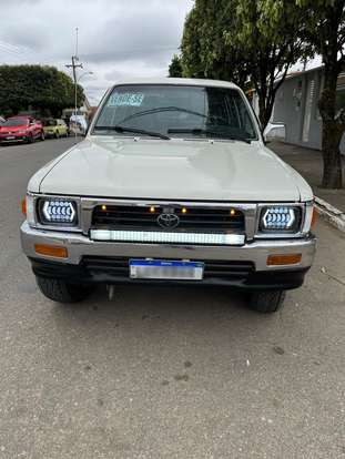 TOYOTA-HILUX-2.8 SR5 4X4 CD 8V DIESEL 4P MANUAL TOYOTA-HILUX-1997