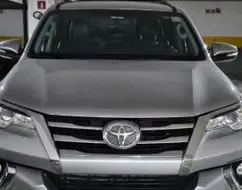 TOYOTA HILUX SW4 2.7 SR 7 LUGARES 4X2 16V FLEX 4P AUTOMÁTICO TOYOTA HILUX SW4 2.7 SR 7 LUGARES 4X2 16V FLEX 4P AUTOMÁTICO