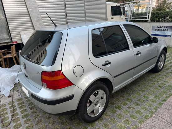 VOLKSWAGEN-GOLF-2.0 MI COMFORTLINE 8V GASOLINA 4P MANUAL VOLKSWAGEN-GOLF-2002