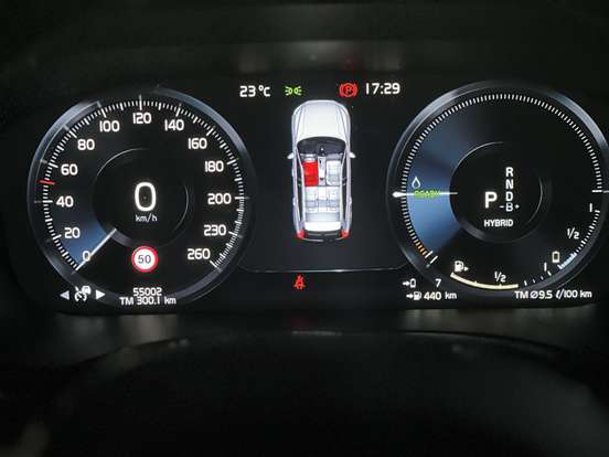 VOLVO-XC60-2.0 T8 HYBRID MOMENTUM AWD GEARTRONIC VOLVO-XC60-2021