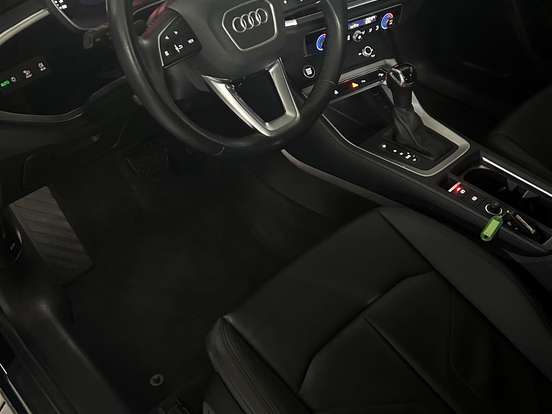 AUDI-Q3-1.4 35 TFSI GASOLINA PRESTIGE PLUS S TRONIC AUDI-Q3-2021