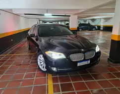 BMW 535i 3.0 SEDAN 6 CILINDROS 24V TURBO GASOLINA 4P AUTOMÁTICO BMW 535i 3.0 SEDAN 6 CILINDROS 24V TURBO GASOLINA 4P AUTOMÁTICO