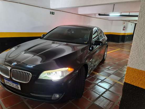 BMW-535i-3.0 SEDAN 6 CILINDROS 24V TURBO GASOLINA 4P AUTOMÁTICO BMW-535i-2010