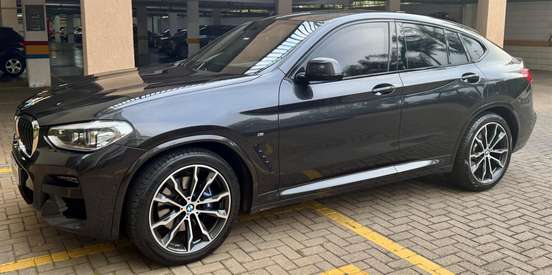 BMW-X4-2019