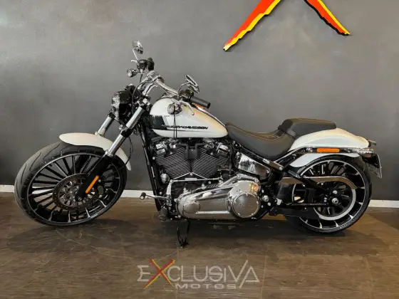 HARLEY-DAVIDSON SOFTAIL BREAKOUT 
