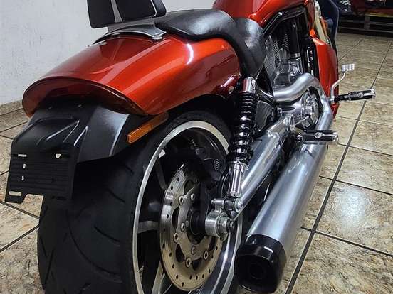HARLEY-DAVIDSON-V-ROD MUSCLE HARLEY-DAVIDSON-V-ROD MUSCLE-2013