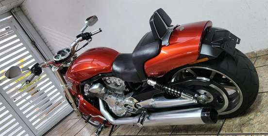 HARLEY-DAVIDSON-V-ROD MUSCLE-2013