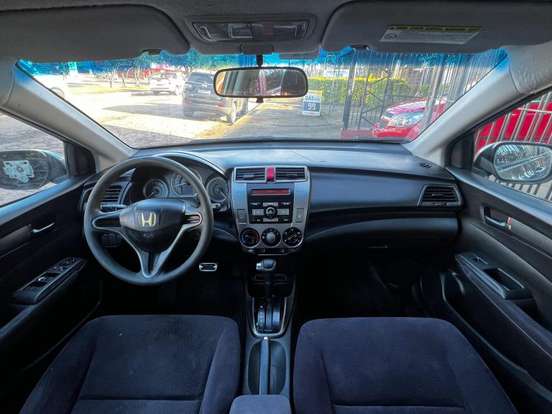 HONDA-CITY-1.5 LX 16V FLEX 4P MANUAL HONDA-CITY-2012